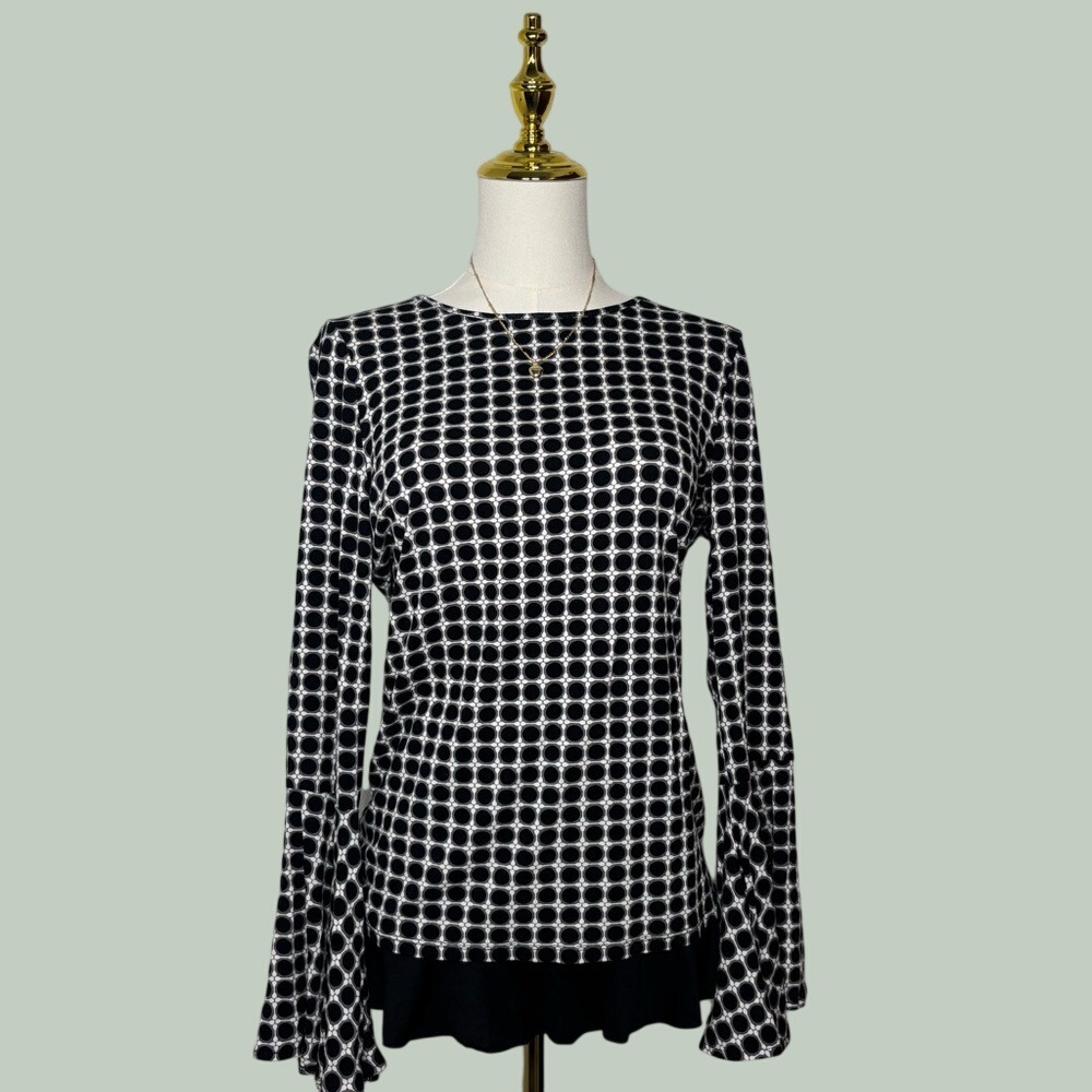 black & white y2k long flare sleeve retro chic blouse coquette timeless elegant